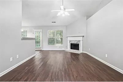 7510 Deer Creek Drive, Union City, GA 30291 - Photo 10