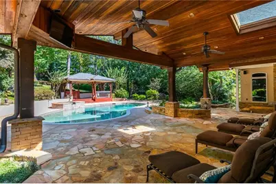5305 Woodridge Forest Trail, Sandy Springs, GA 30327 - Photo 24