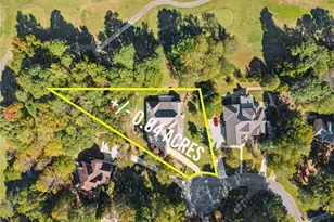 4638 Barrington Green, Flowery Branch, GA 30542 - Photo 2