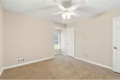 35 Helen Lane, Stockbridge, GA 30281 - Photo 8