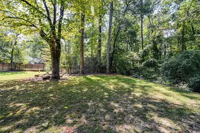 2210 Spalding Drive, Atlanta, GA 30350 - Photo 10