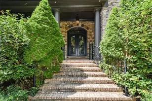 2210 Spalding Dr, Atlanta, GA 30350 - Photo 4