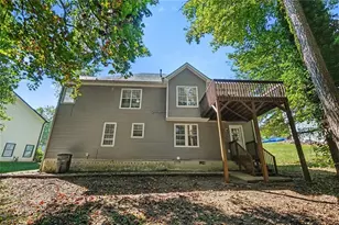 4041 Evelyn Dr, Powder Springs, GA 30127 - Photo 16