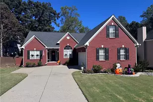 2689 Cascade Cove Dr, Buford, GA 30519 - Photo 1