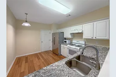 2380 Fairlie Drive, Duluth, GA 30096 - Photo 8