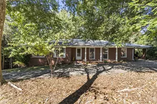 258 Oakland Dr, Gainesville, GA 30501 - Photo 2
