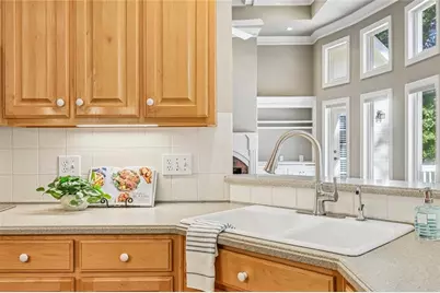 2020 Ector Court NW, Kennesaw, GA 30152 - Photo 6