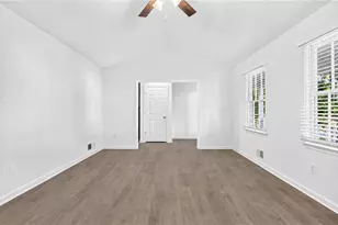 2705 Horseshoe Creek Dr SW, Marietta, GA 30064 - Photo 12