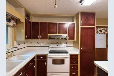8321 Magnolia Drive, Jonesboro, GA 30238 - Photo 20