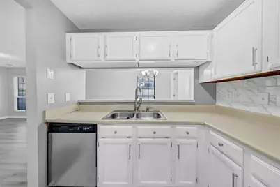 732 Windchase Lane, Stone Mountain, GA 30083 - Photo 14