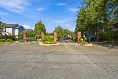 107 Vinings Forest Circle SE, Smyrna, GA 30080 - Photo 26