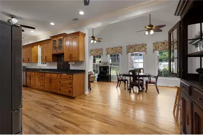 310 Woodland Drive, Calhoun, GA 30701 - Photo 14