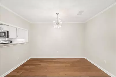 1100 Camden Court, Sandy Springs, GA 30327 - Photo 14
