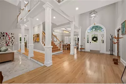 125 W Meadows Court, Johns Creek, GA 30005 - Photo 6