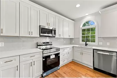 437 Connemara Crossing, Lawrenceville, GA 30044 - Photo 4