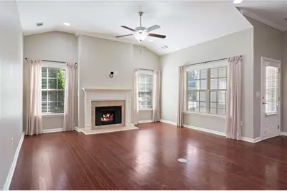 2009 Grove Field Lane #16, Marietta, GA 30064 - Photo 6