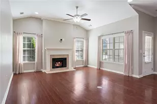 2009 Grove Field Ln, Marietta, GA 30064 - Photo 6