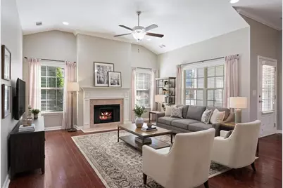 2009 Grove Field Lane #16, Marietta, GA 30064 - Photo 4