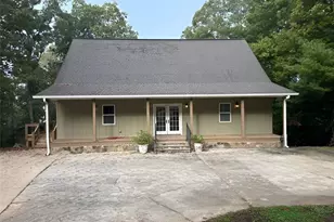 1803 Chatuge Hills Rd, Hiawassee, GA 30546 - Photo 1