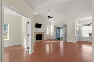 217 Fenwick Cir, McDonough, GA 30253 - Photo 2