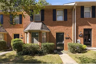 1055 Westfield Trace SE, Smyrna, GA 30082 - Photo 1