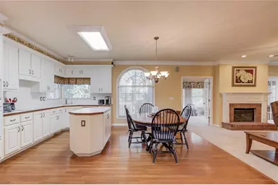 7505 Brookstead Crossing, Johns Creek, GA 30097 - Photo 8