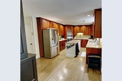 1274 Channel Park SW, Marietta, GA 30064 - Photo 4