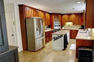 1274 Channel Park SW, Marietta, GA 30064 - Photo 4