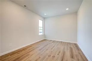 256 Edgefield Wy, Locust Grove, GA 30248 - Photo 18