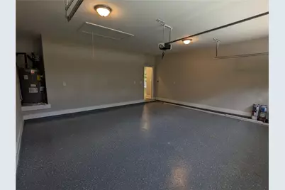 915 W Poplar Street, Griffin, GA 30224 - Photo 32