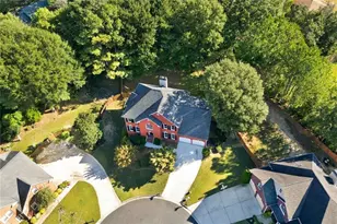 2410 Alexander Lake Dr SW, Marietta, GA 30064 - Photo 46