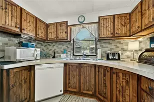 2410 Bellview Ln, Young Harris, GA 30582 - Photo 46