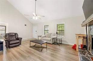 1798 Trophy Dr, Marietta, GA 30062 - Photo 6