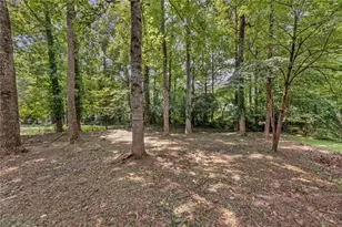 1798 Trophy Dr, Marietta, GA 30062 - Photo 30