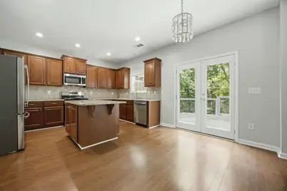 560 Crestmont Lane, Canton, GA 30114 - Photo 6