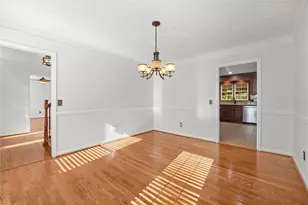 4139 Bellflower Ct NE, Roswell, GA 30075 - Photo 12