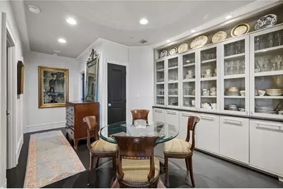 2828 Peachtree Road NW #2403, Atlanta, GA 30305 - Photo 6