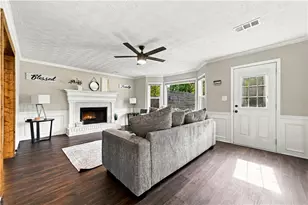 1812 N Chestnut Grove Dr, Marietta, GA 30066 - Photo 22