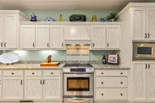 200 Plantation Ln, Blue Ridge, GA 30513 - Photo 8