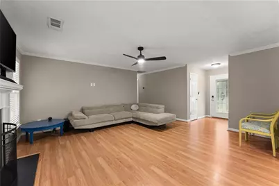 1518 Willow Gate Way, Auburn, GA 30011 - Photo 12