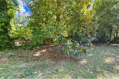 1826 Hickory Road, Chamblee, GA 30341 - Photo 12