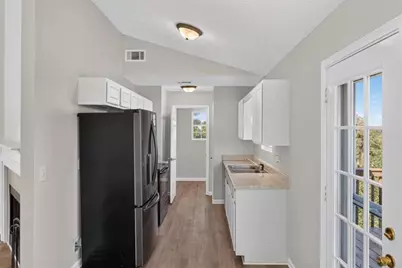 102 Princess Circle, Griffin, GA 30224 - Photo 8