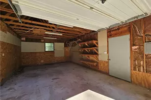 995 S Laney Rd, Locust Grove, GA 30248 - Photo 42