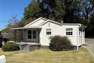 410 Mary St, Cartersville, GA 30120 - Photo 1