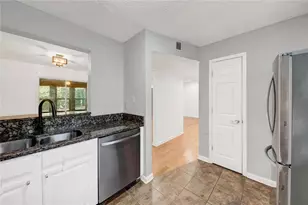 3920 Riverlook Pkwy SE, Marietta, GA 30067 - Photo 10