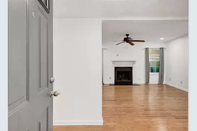 3920 Riverlook Parkway SE #206, Marietta, GA 30067 - Photo 4