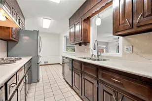 1870 Sierra Dr, Marietta, GA 30062 - Photo 20