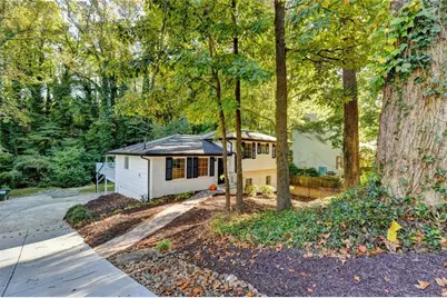 1578 Wildwood Road NE, Marietta, GA 30062 - Photo 2
