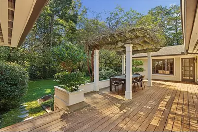 1340 Peachtree Battle Avenue NW, Atlanta, GA 30327 - Photo 30
