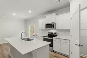 6521 Parsons St, Flowery Branch, GA 30542 - Photo 8